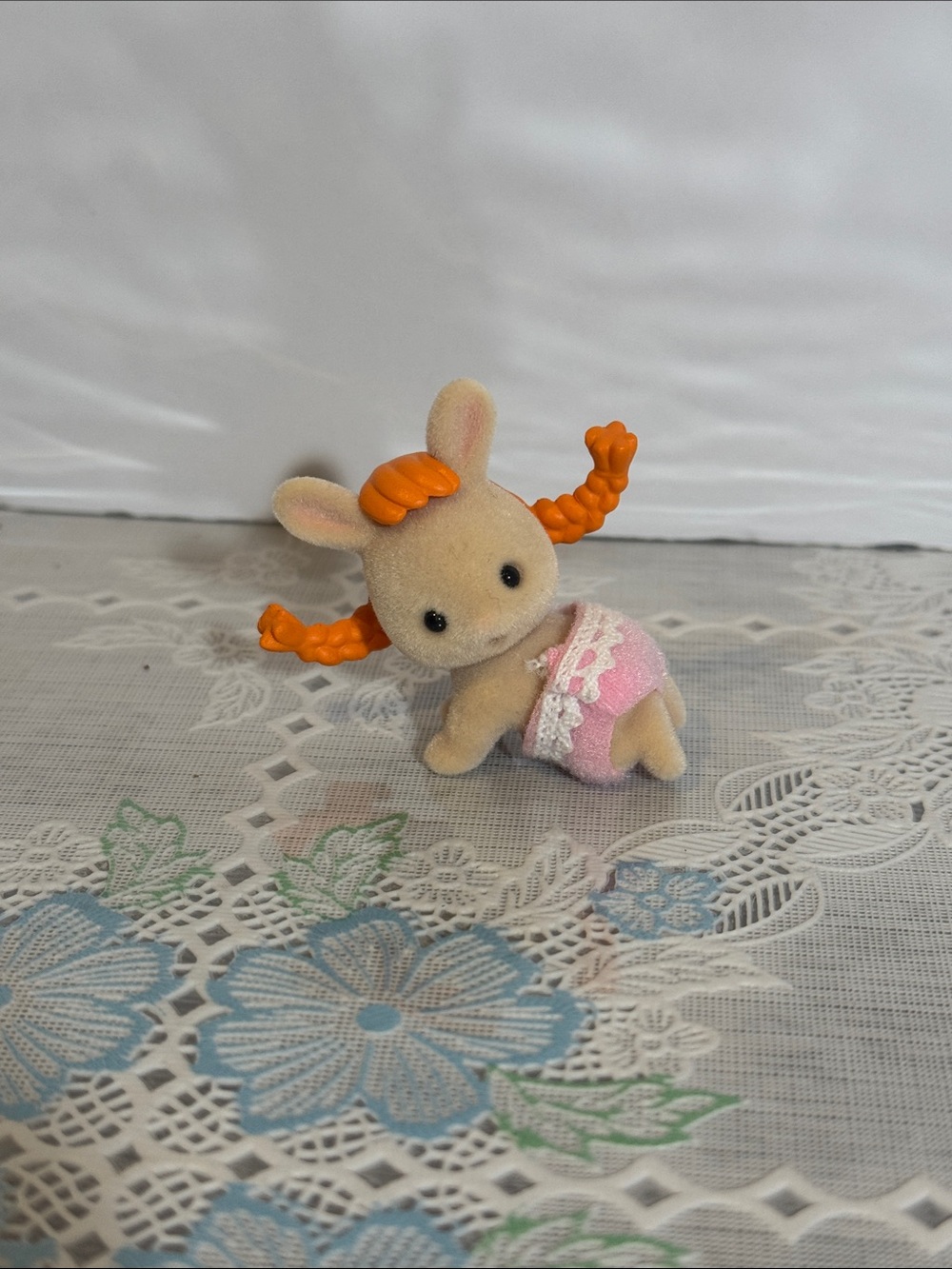 Calico Critters Sylvanian Families Fun Hair Series Blind Bag Milk Rabbit Baby